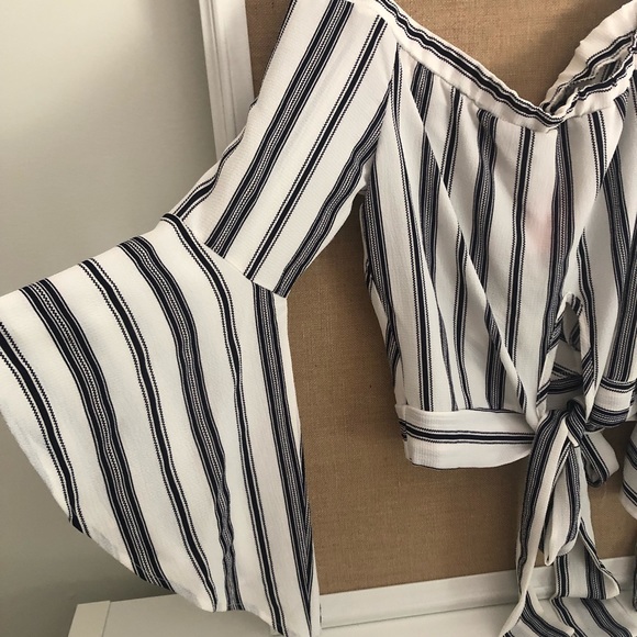 White & Navy Striped Top - Picture 3 of 4